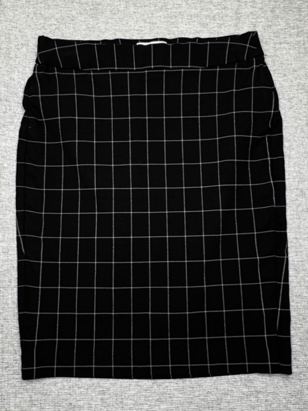 ELLE Grid Pencil Skirt, dark academia office chic energy‎ Sz M